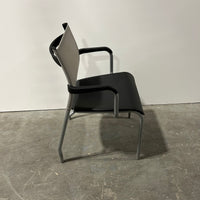 SITONIT WIT Side Chair Plastic Seat Side Arms Grey & Black