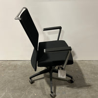 SITONIT Sona Conference Chair Fixed Arms Black