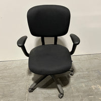 Haworth Improv Fixed Arms Black