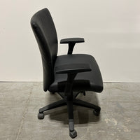 Nightengale Tuxedo 3D Arms Leather Black