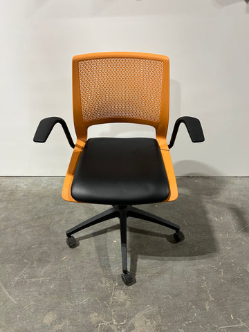 SITONIT Lumin Conference Chair Fixed Arms Leather Seat