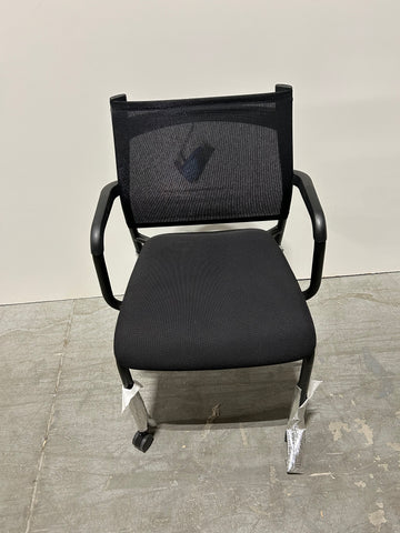 SITONIT Wit Side Chair Fixed Arms Wheels Black