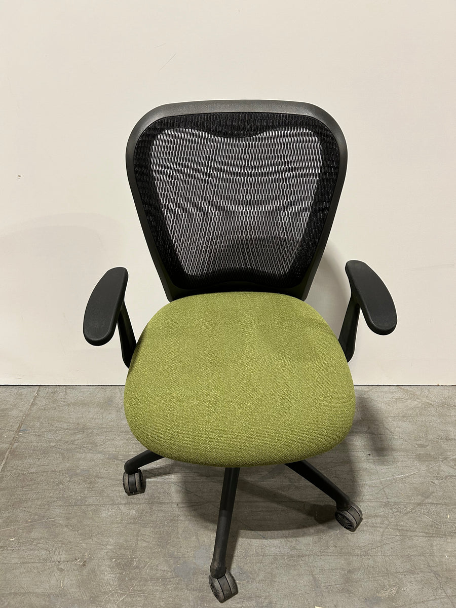 Nightengale MXO Fixed Arms Green Fabric Seat