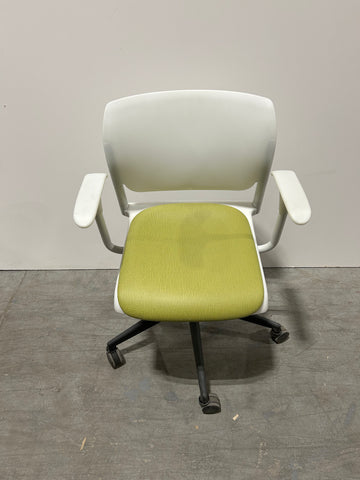 SITONIT Inflex Green Vinyl Seat Fixed Arms White Platic Back