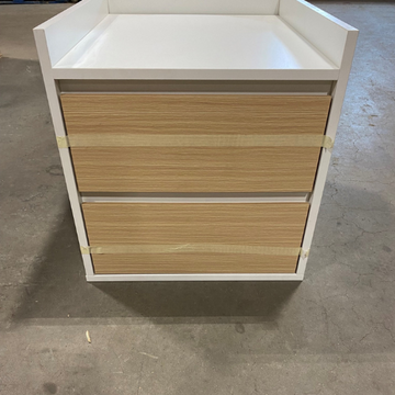 Laminate Pedestal