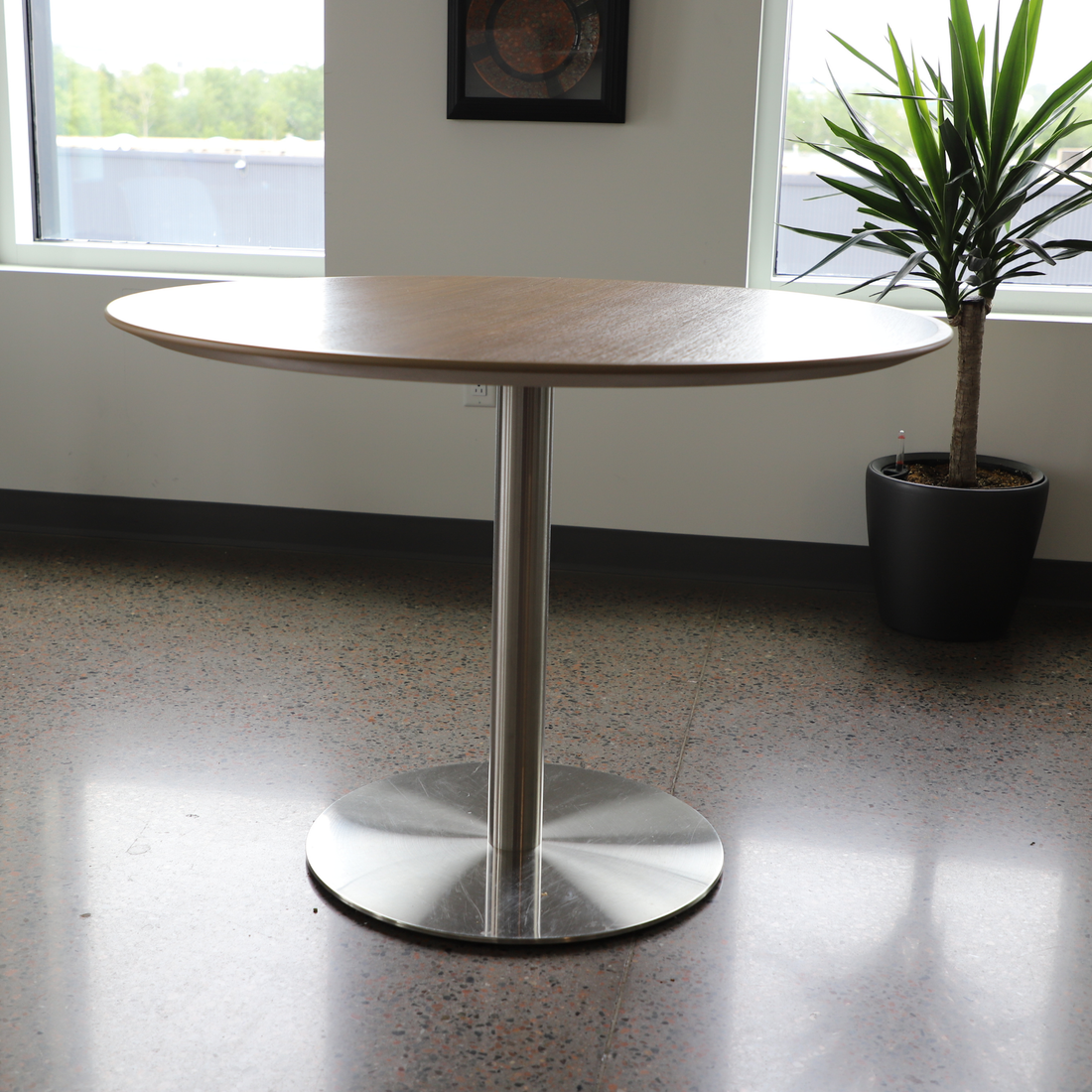 Surface Works Coffee Table with Krug Chit Chat Base